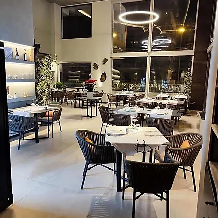 Hotel Domo Apuliae 4*