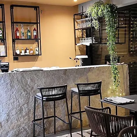 Domo Apuliae 4* باري